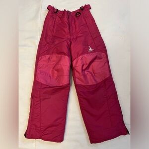 Rugged Bear Pink snowboard / ski pants / big girls sizer 7-8
